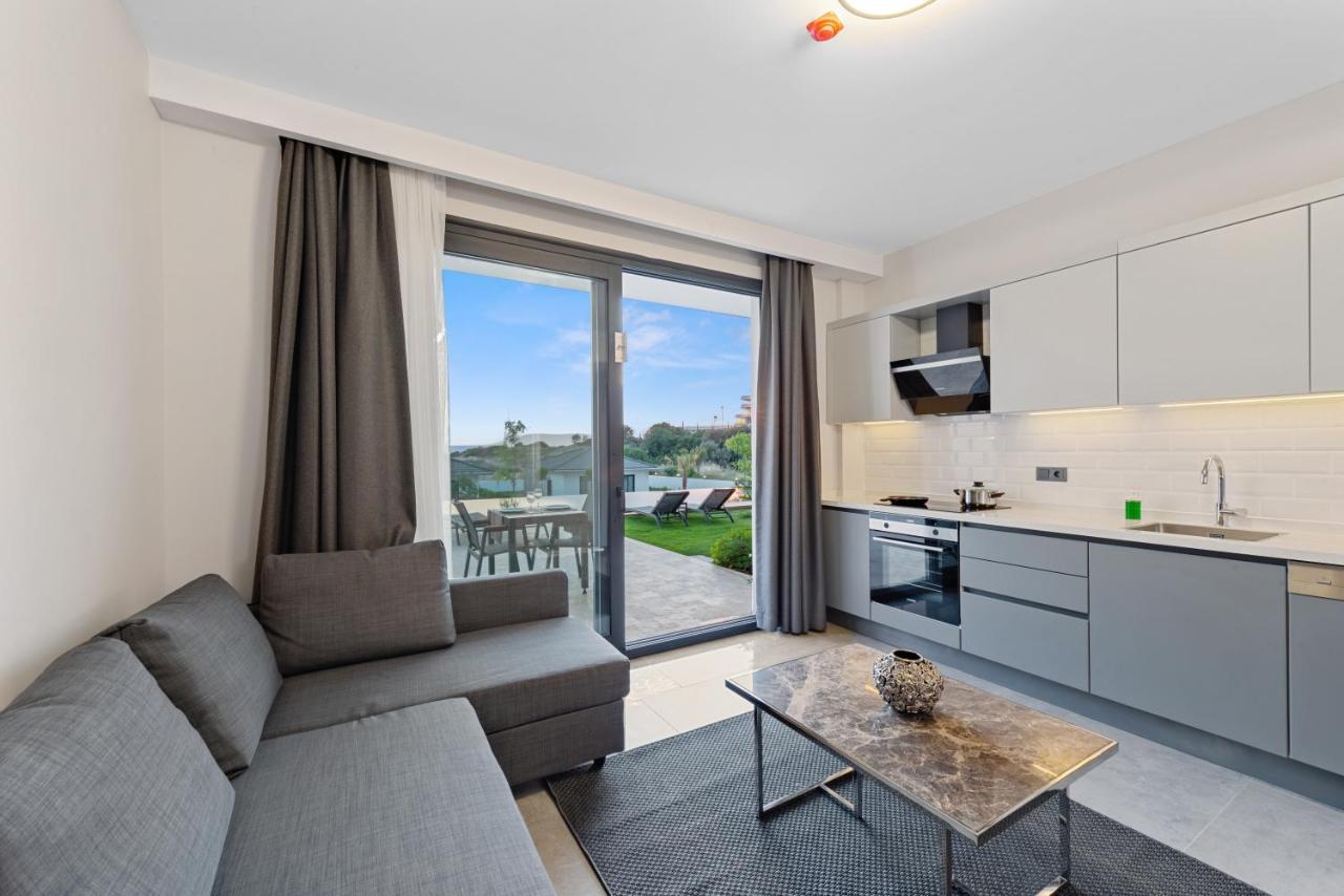 Kadagan Suites Ayasaranda Кешме Экстерьер фото
