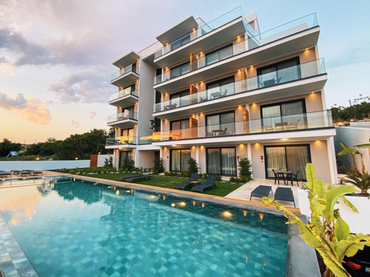 Kadagan Suites Ayasaranda Кешме Экстерьер фото